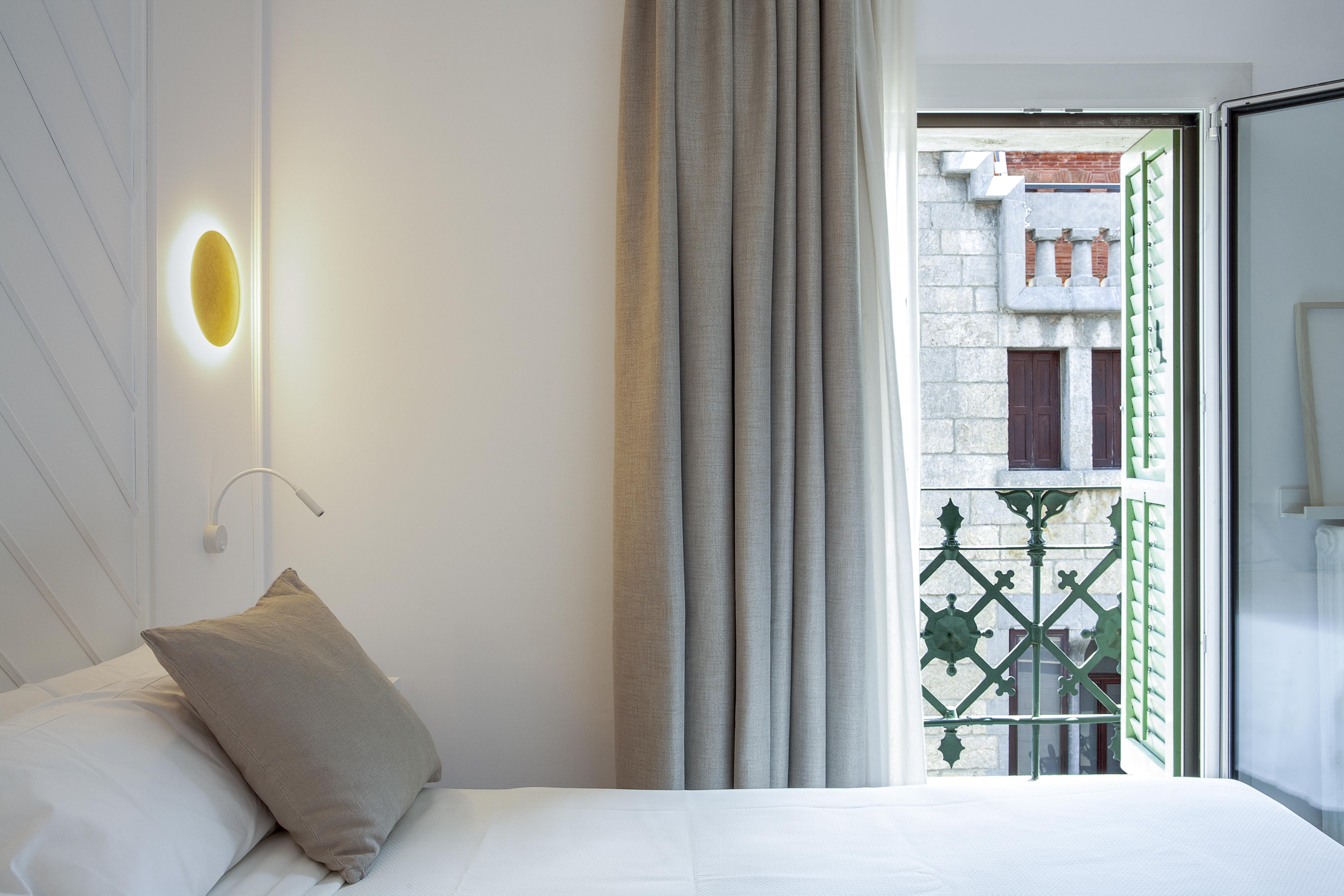 Gaudi Hotel Барселона Екстер'єр фото