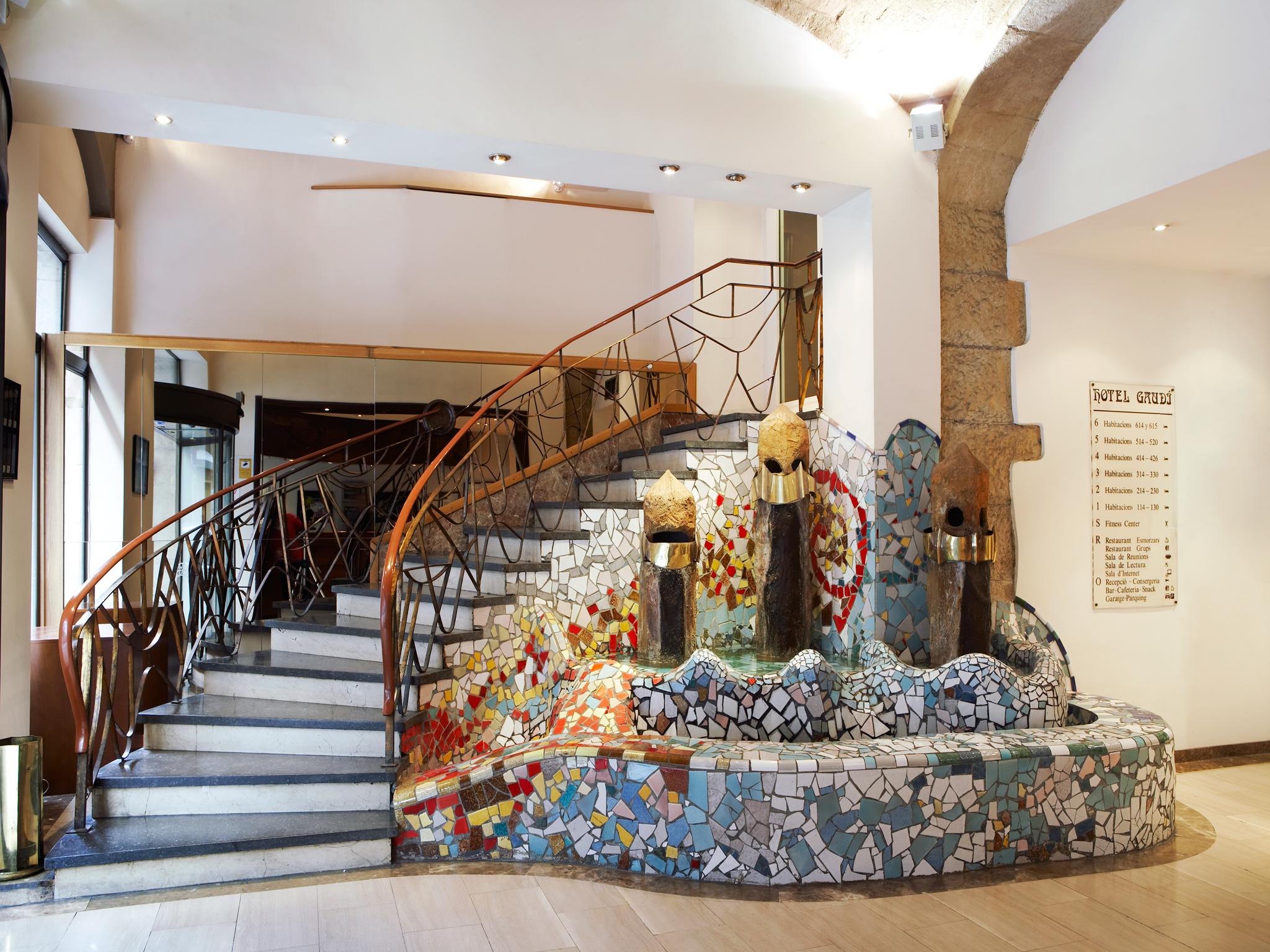 Gaudi Hotel Барселона Екстер'єр фото